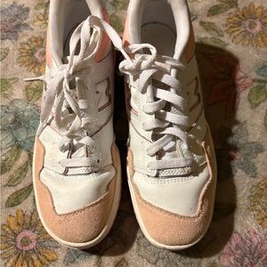 New Balance Women's White and Peach Sneakers